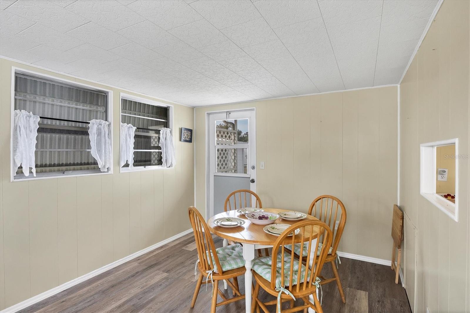 A4677928 Property Photo