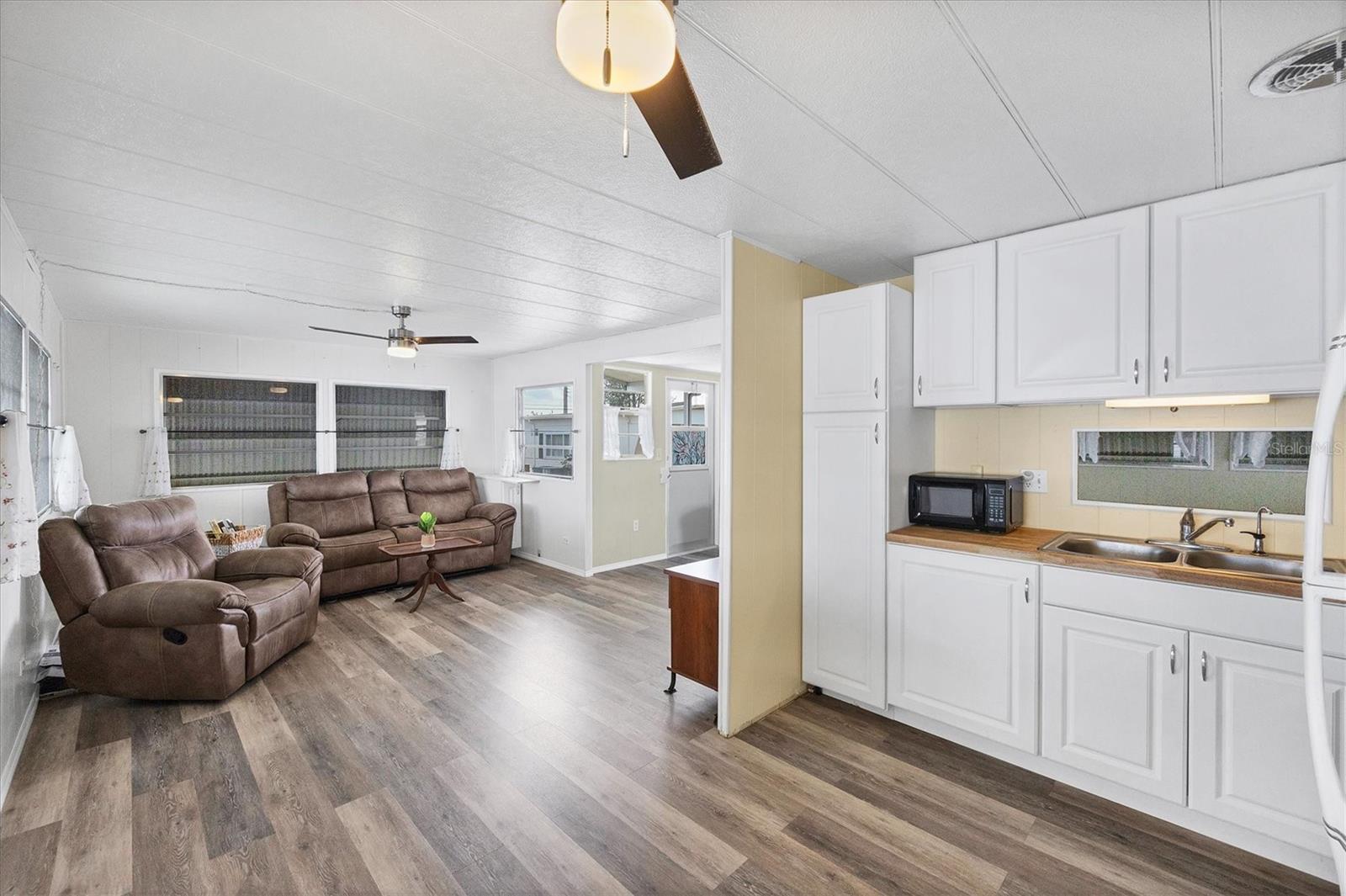 A4677928 Property Photo