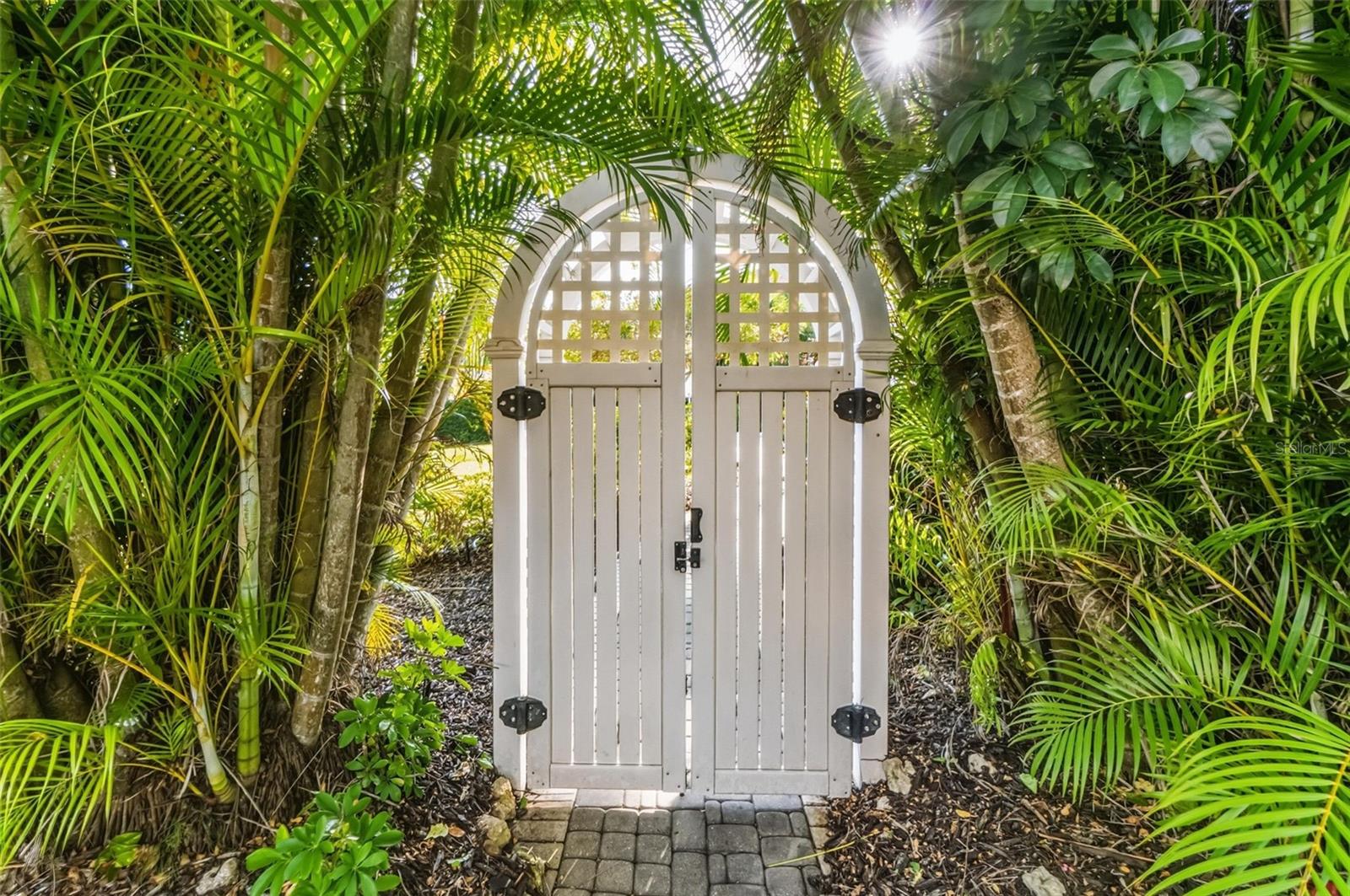 A4677934 Property Photo