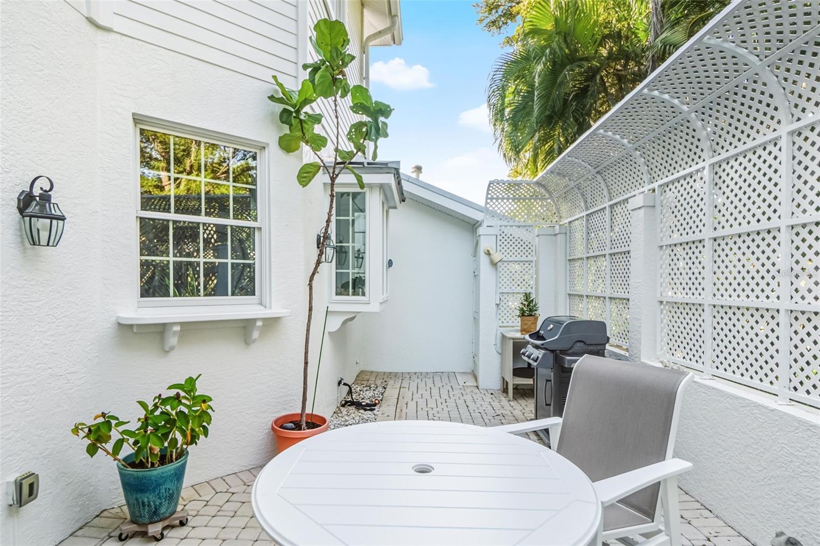 A4677934 Property Photo