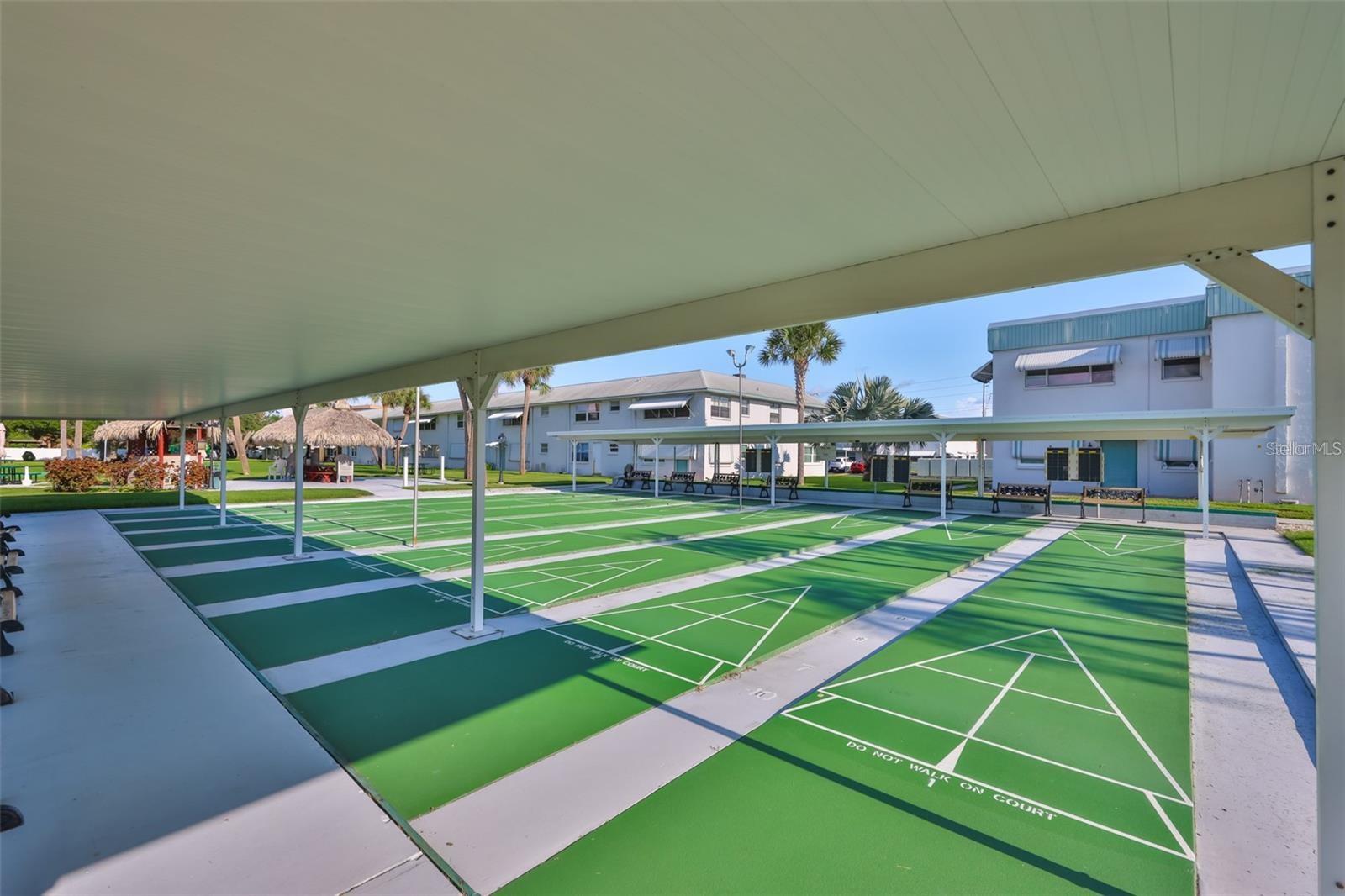 shuffleborad courts