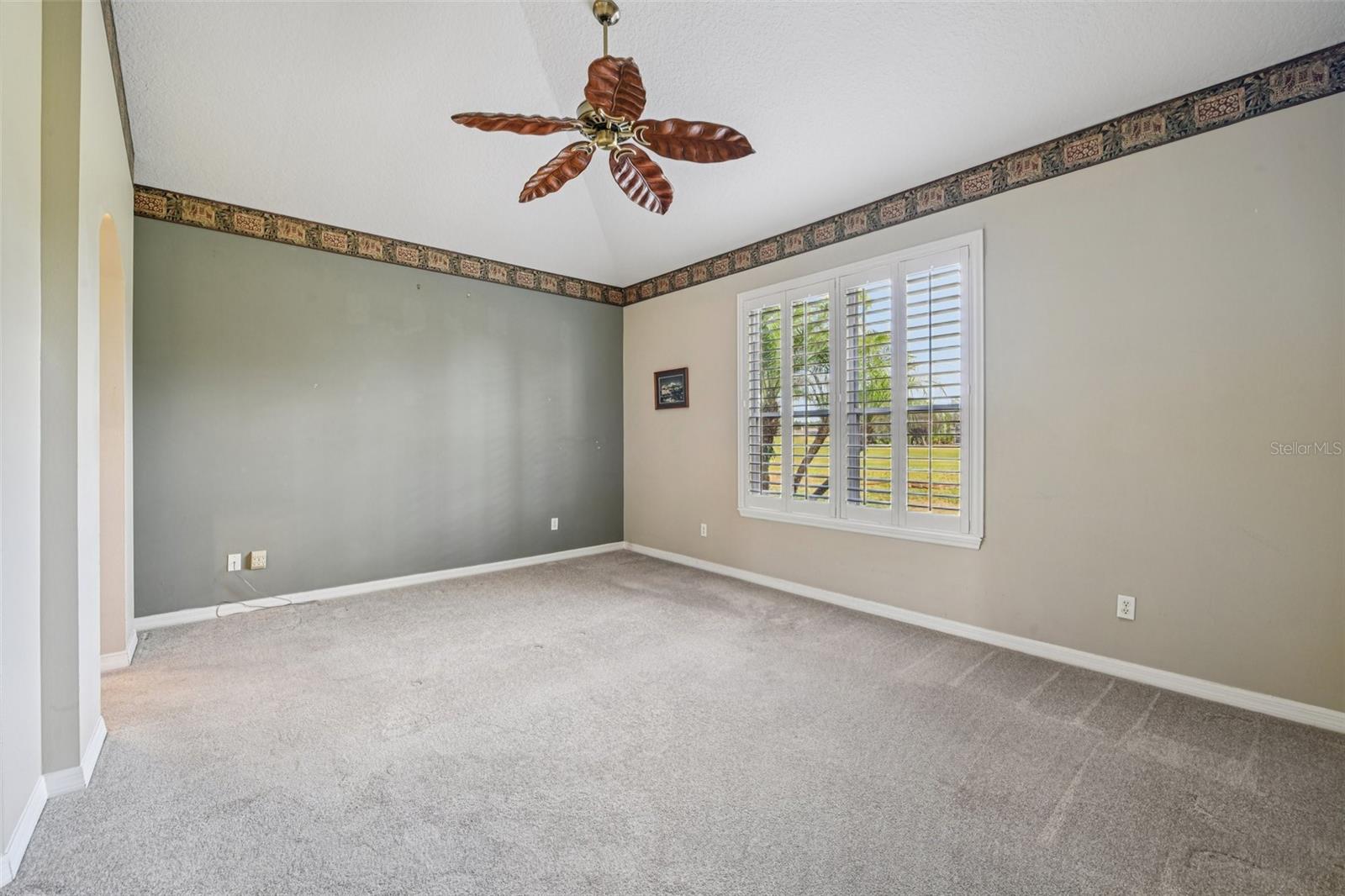 8013 PINE HOLLOW DR, MOUNT DORA, FL, 32757