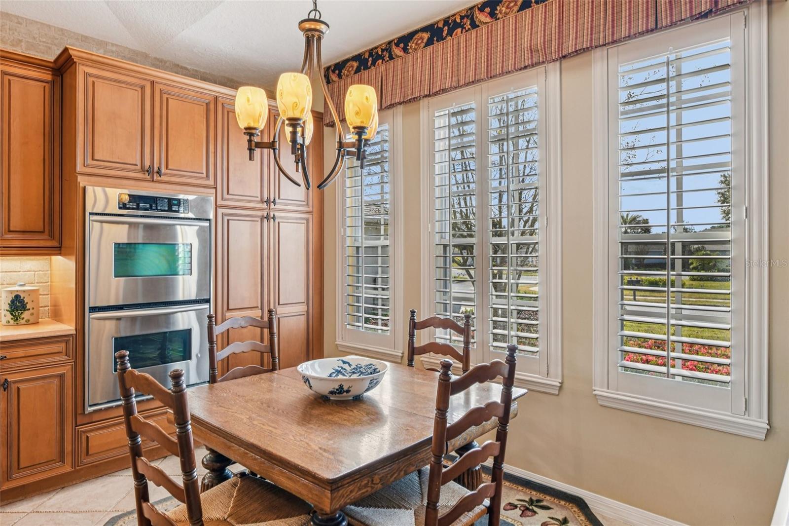 8013 PINE HOLLOW DR, MOUNT DORA, FL, 32757