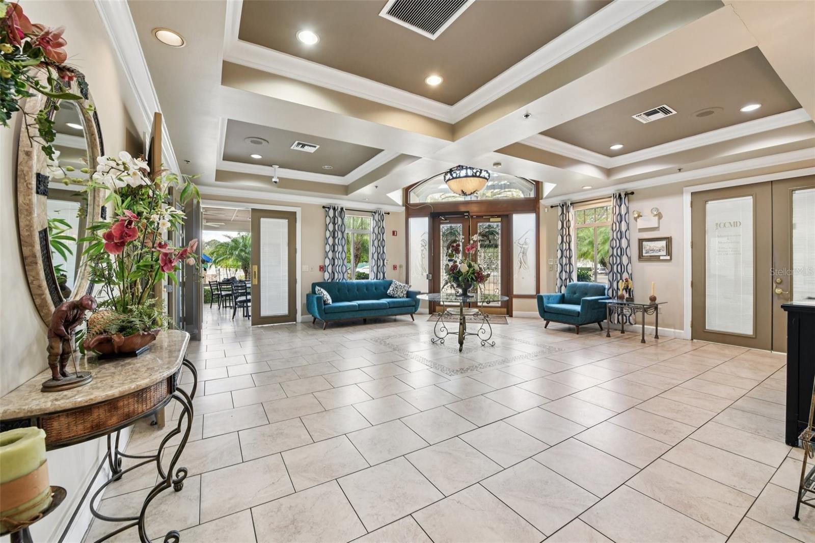 8013 PINE HOLLOW DR, MOUNT DORA, FL, 32757
