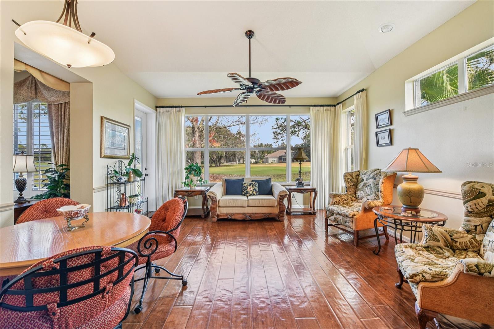 8013 PINE HOLLOW DR, MOUNT DORA, FL, 32757
