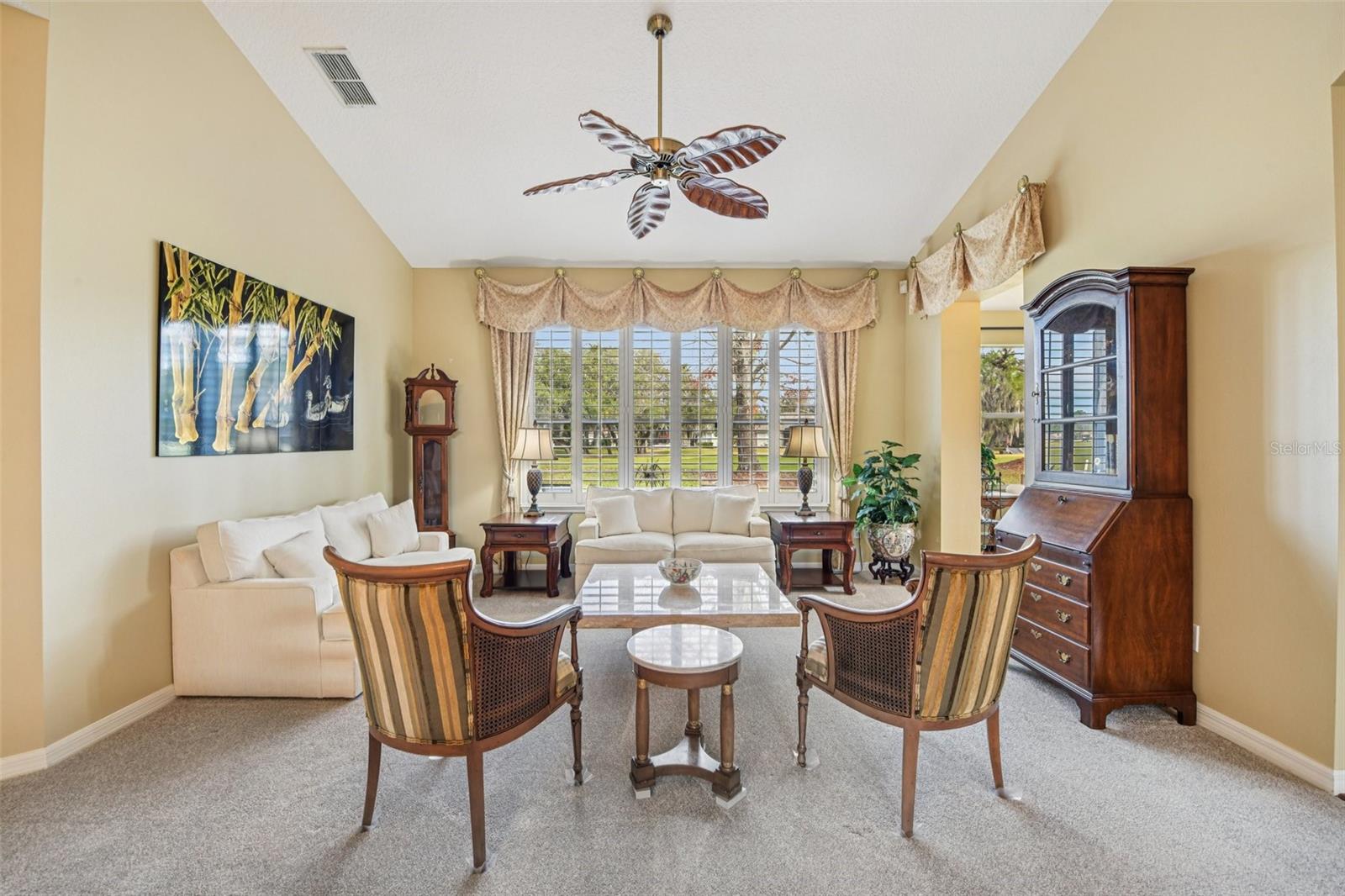 8013 PINE HOLLOW DR, MOUNT DORA, FL, 32757