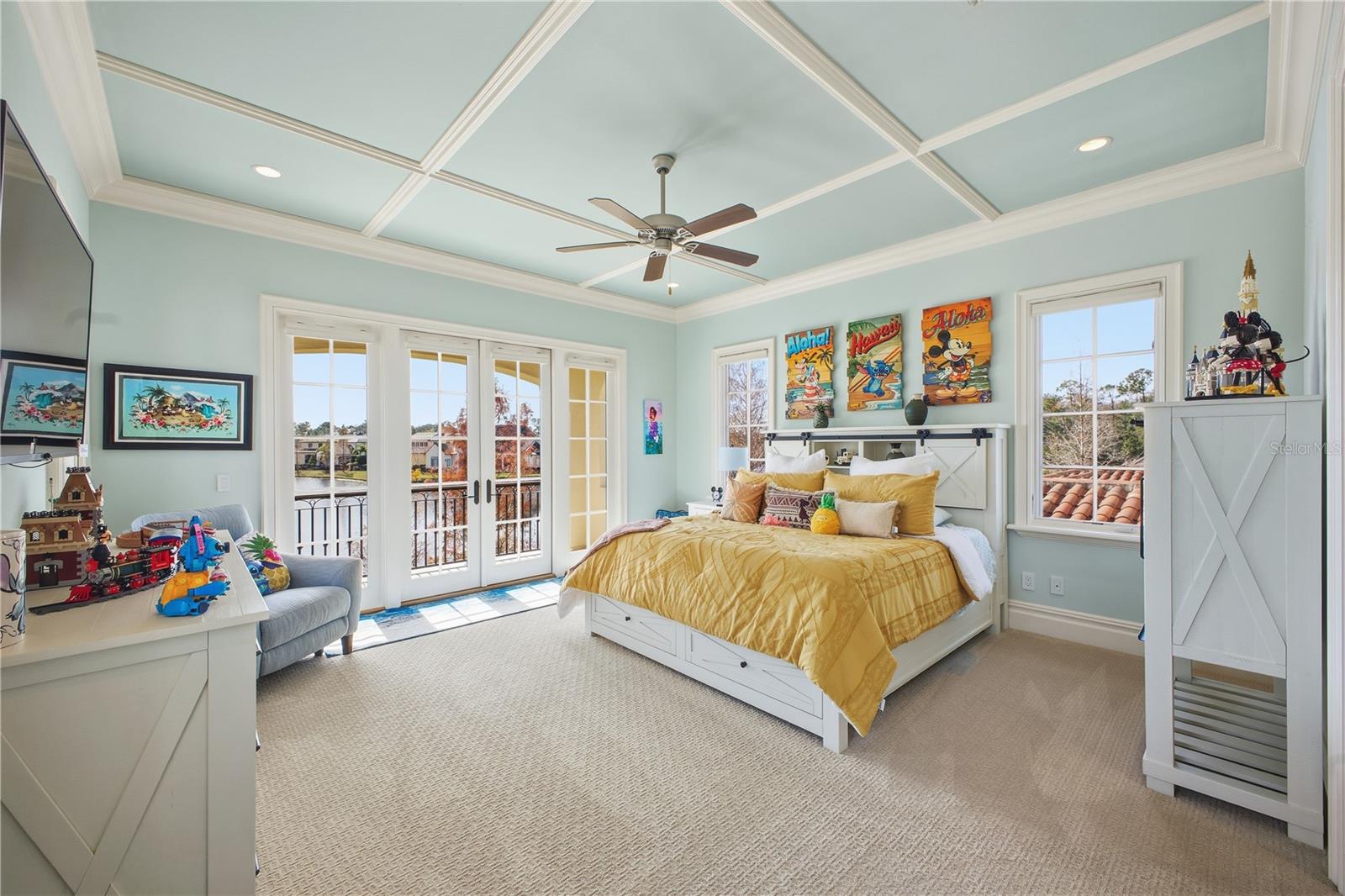 O6373084 Property Photo