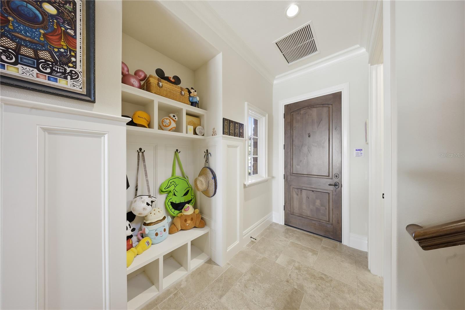 O6373084 Property Photo