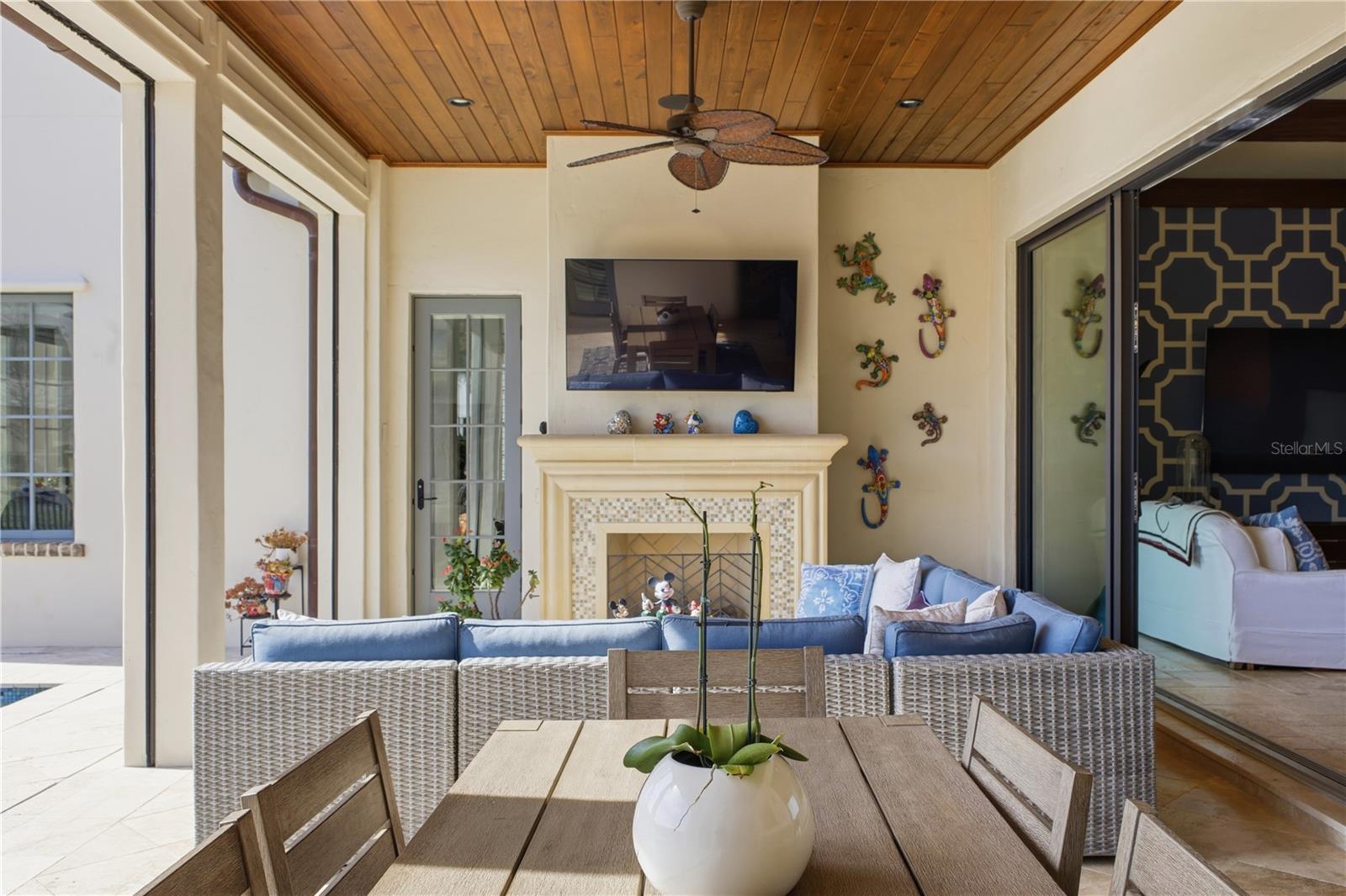 O6373084 Property Photo