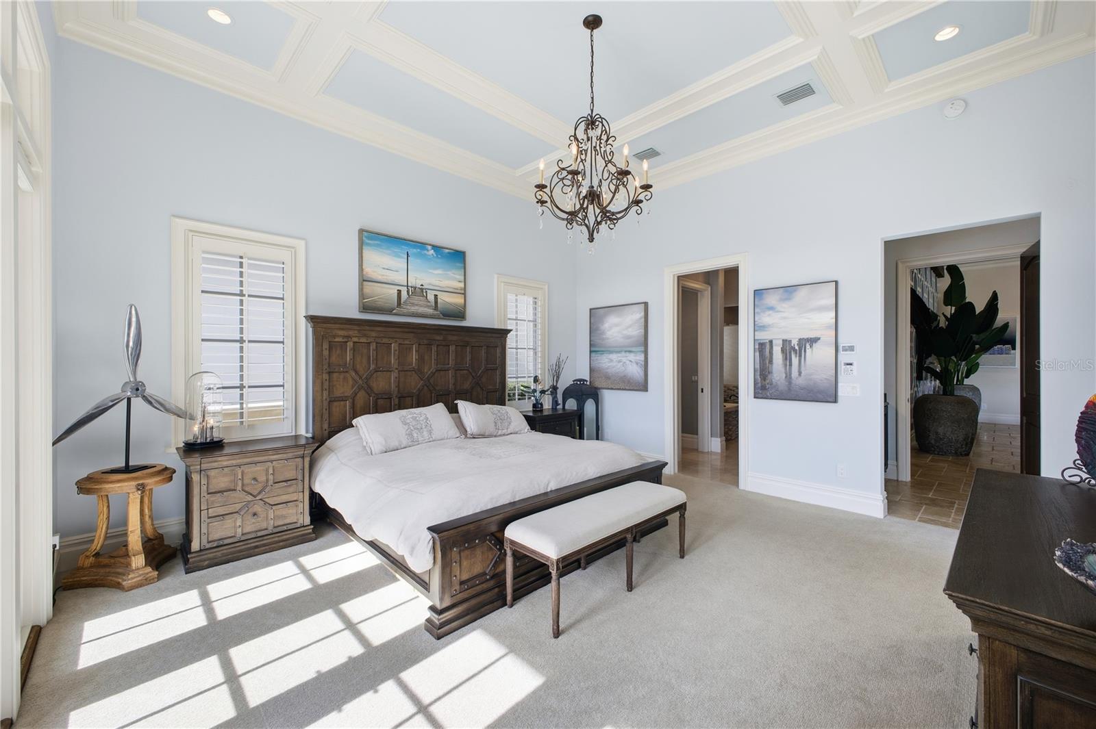 O6373084 Property Photo