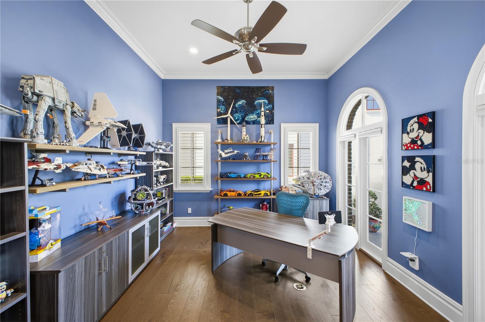 O6373084 Property Photo