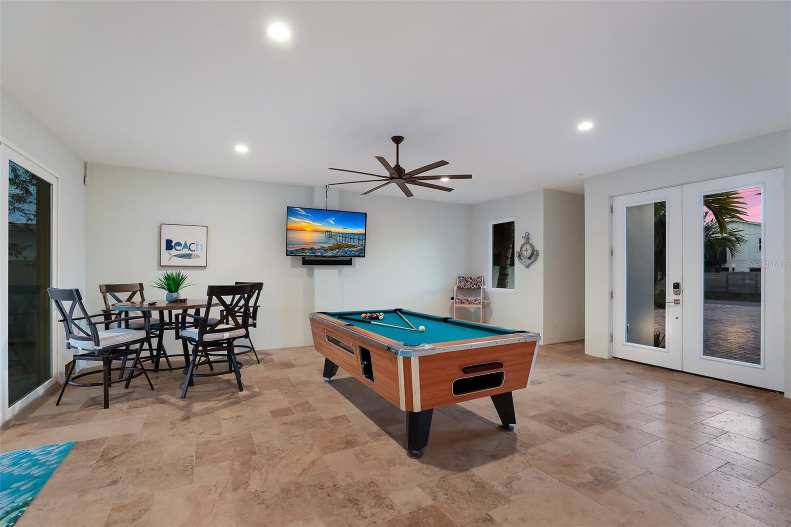 A4677955 Property Photo