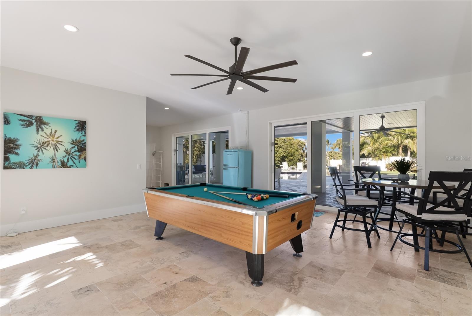 A4677955 Property Photo