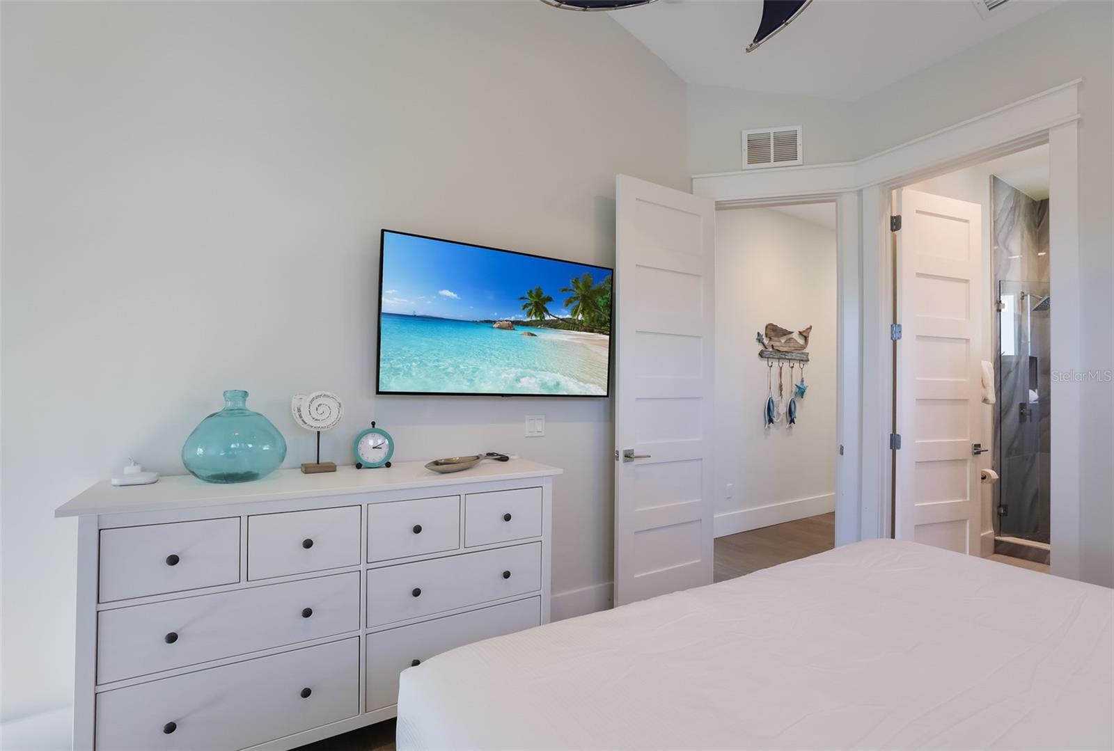 A4677955 Property Photo