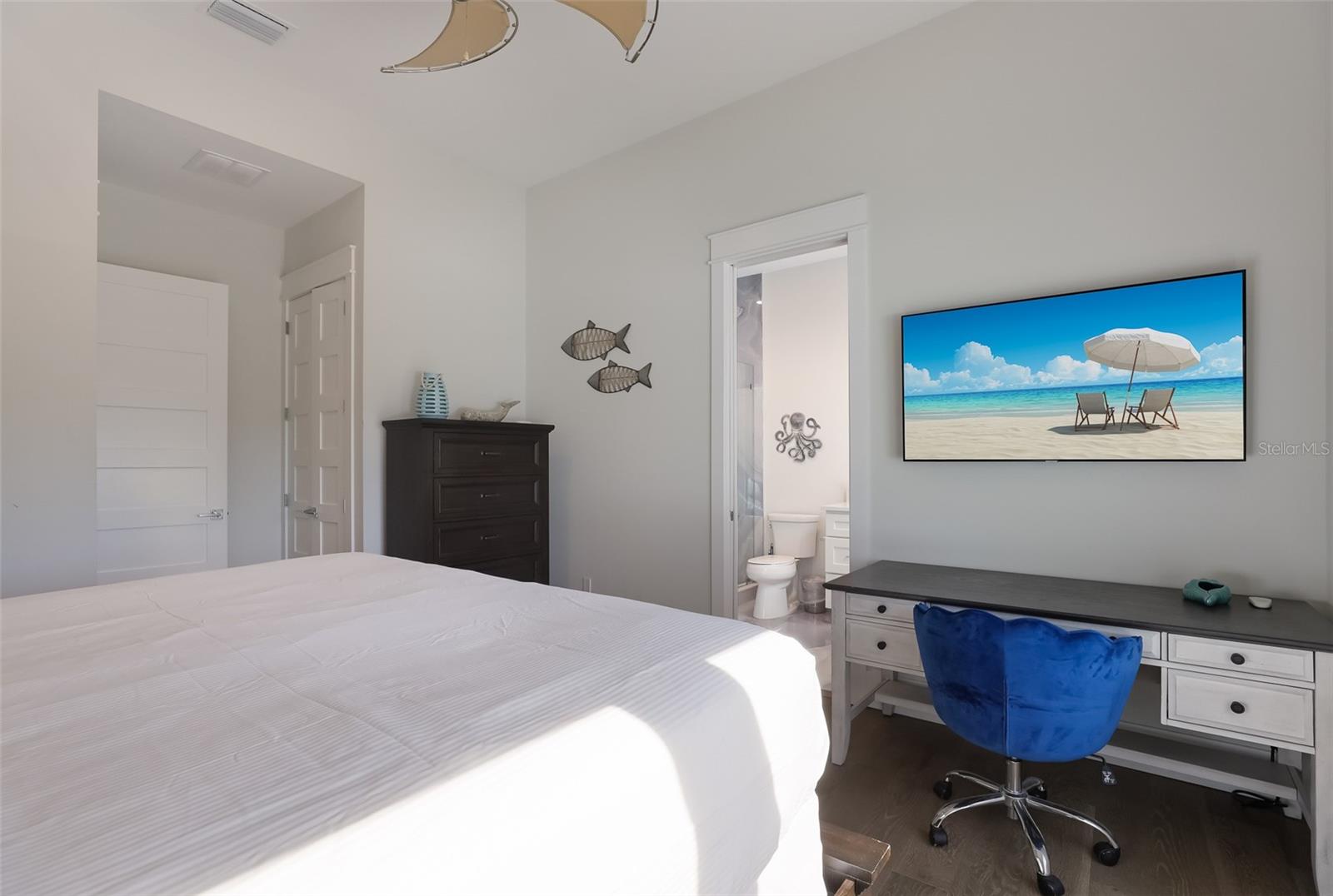 A4677955 Property Photo