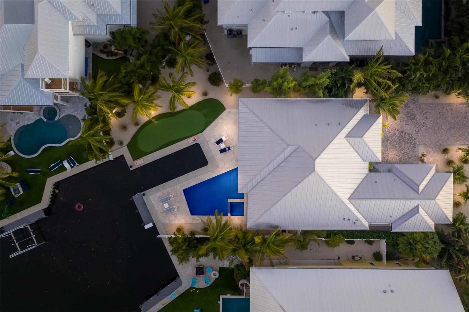 A4677955 Property Photo