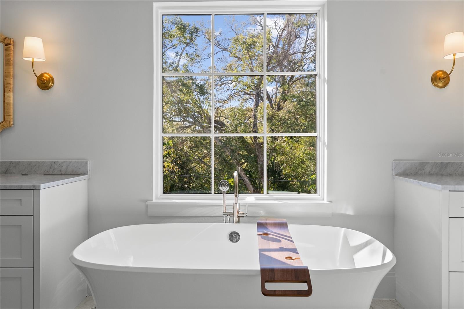 TB8463669 Property Photo