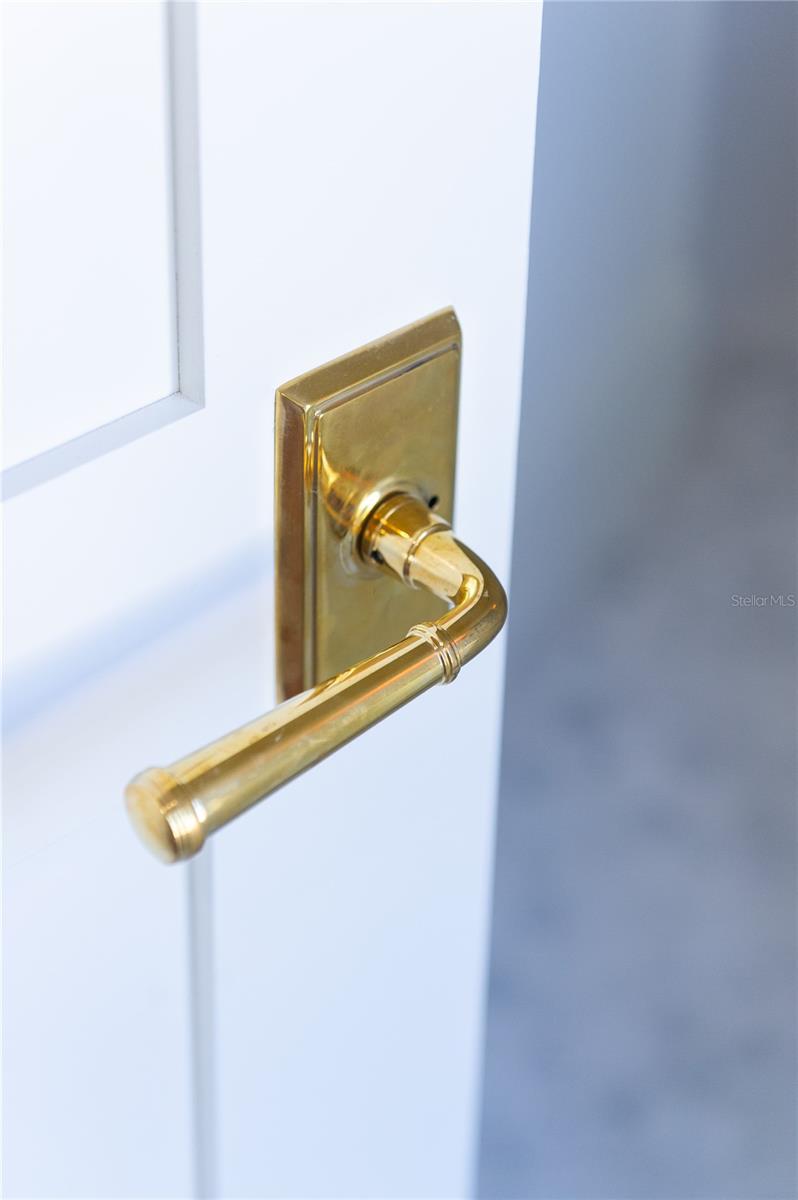 TB8463669 Property Photo