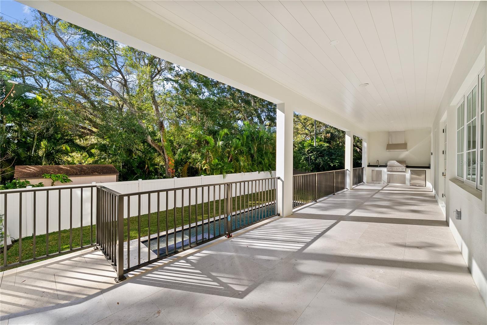 TB8463669 Property Photo