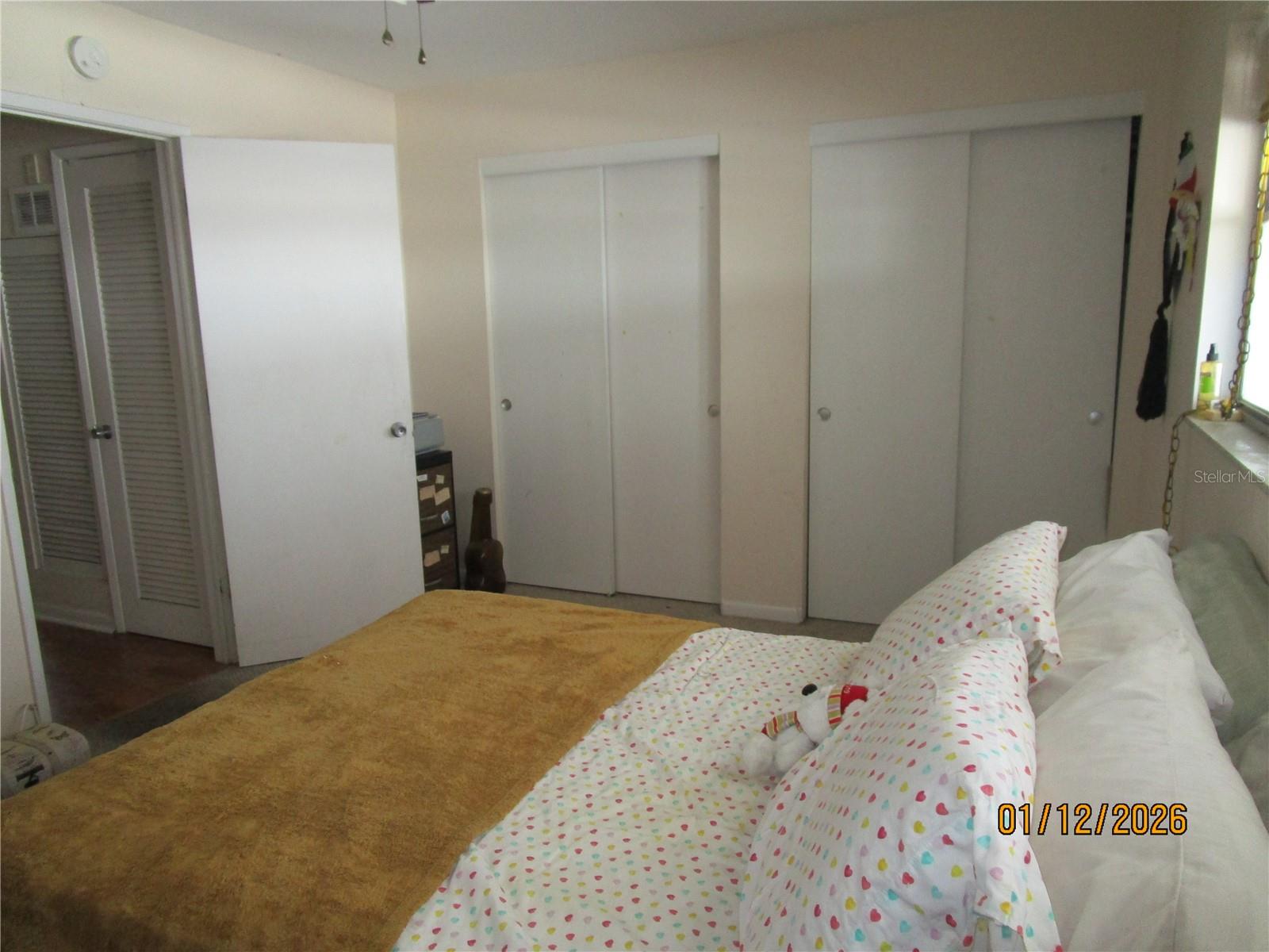 TB8463678 Property Photo