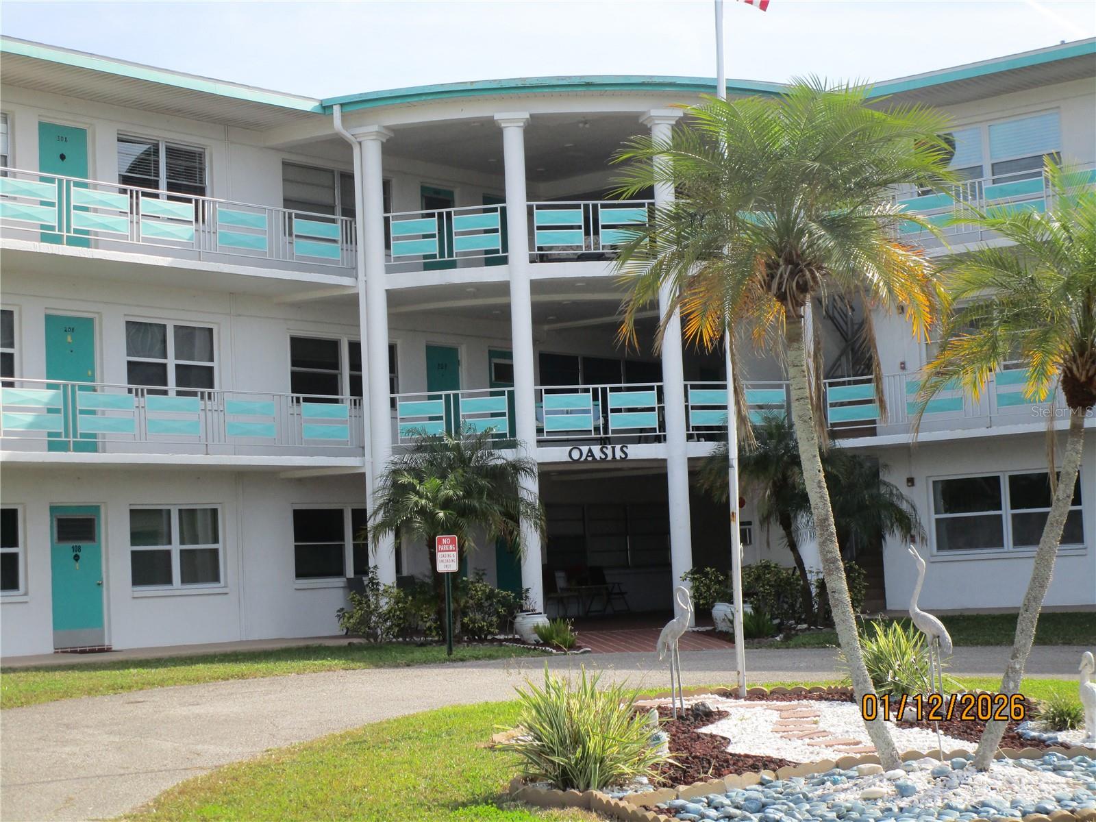 TB8463678 Property Photo