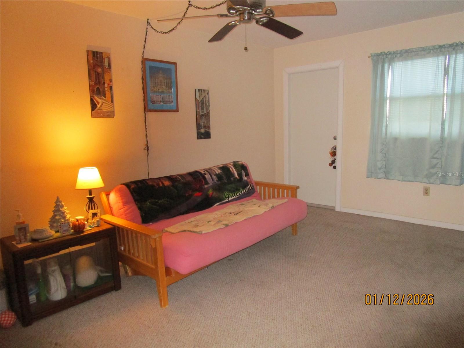 TB8463678 Property Photo