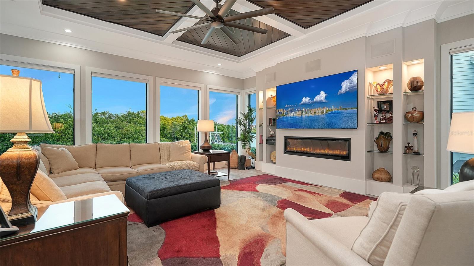 5326 SIESTA COVE DR, SARASOTA, FL, 34242