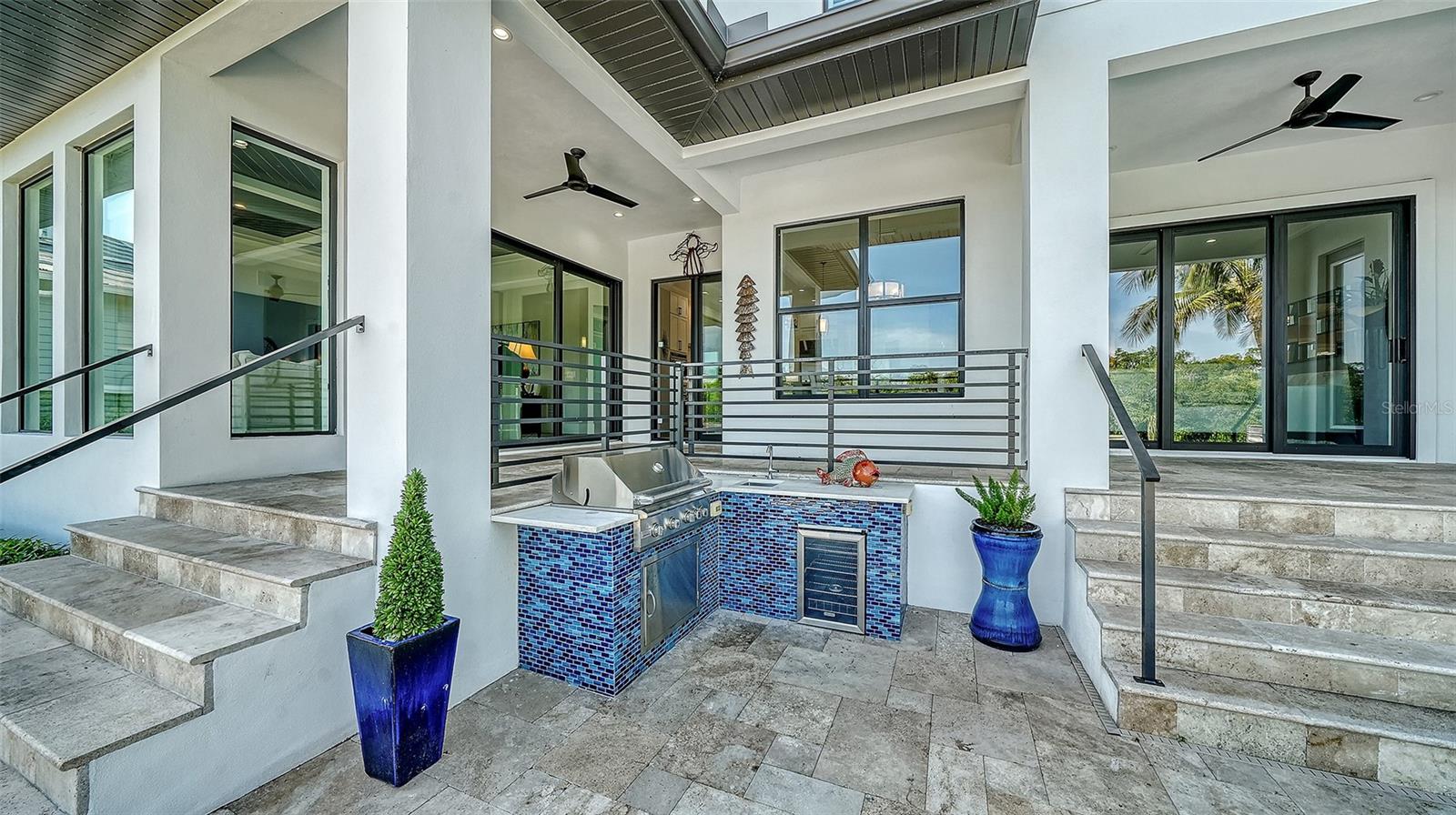 5326 SIESTA COVE DR, SARASOTA, FL, 34242