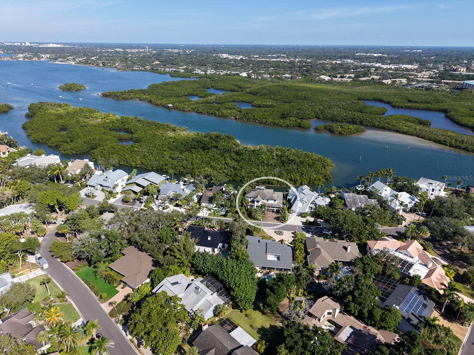 5326 SIESTA COVE DR, SARASOTA, FL, 34242