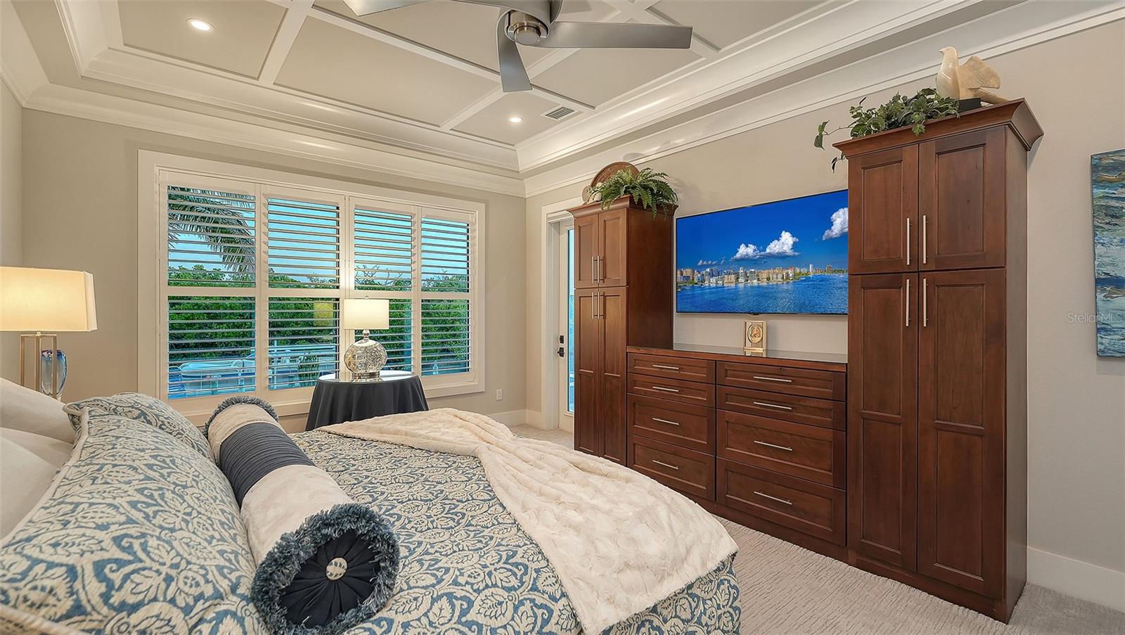 5326 SIESTA COVE DR, SARASOTA, FL, 34242