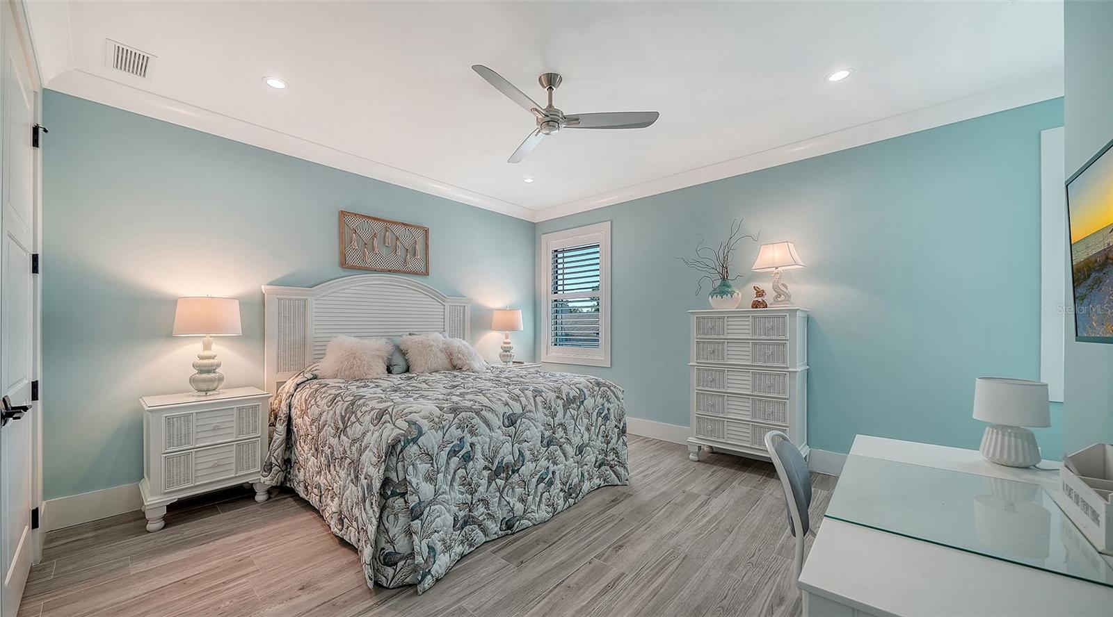 5326 SIESTA COVE DR, SARASOTA, FL, 34242