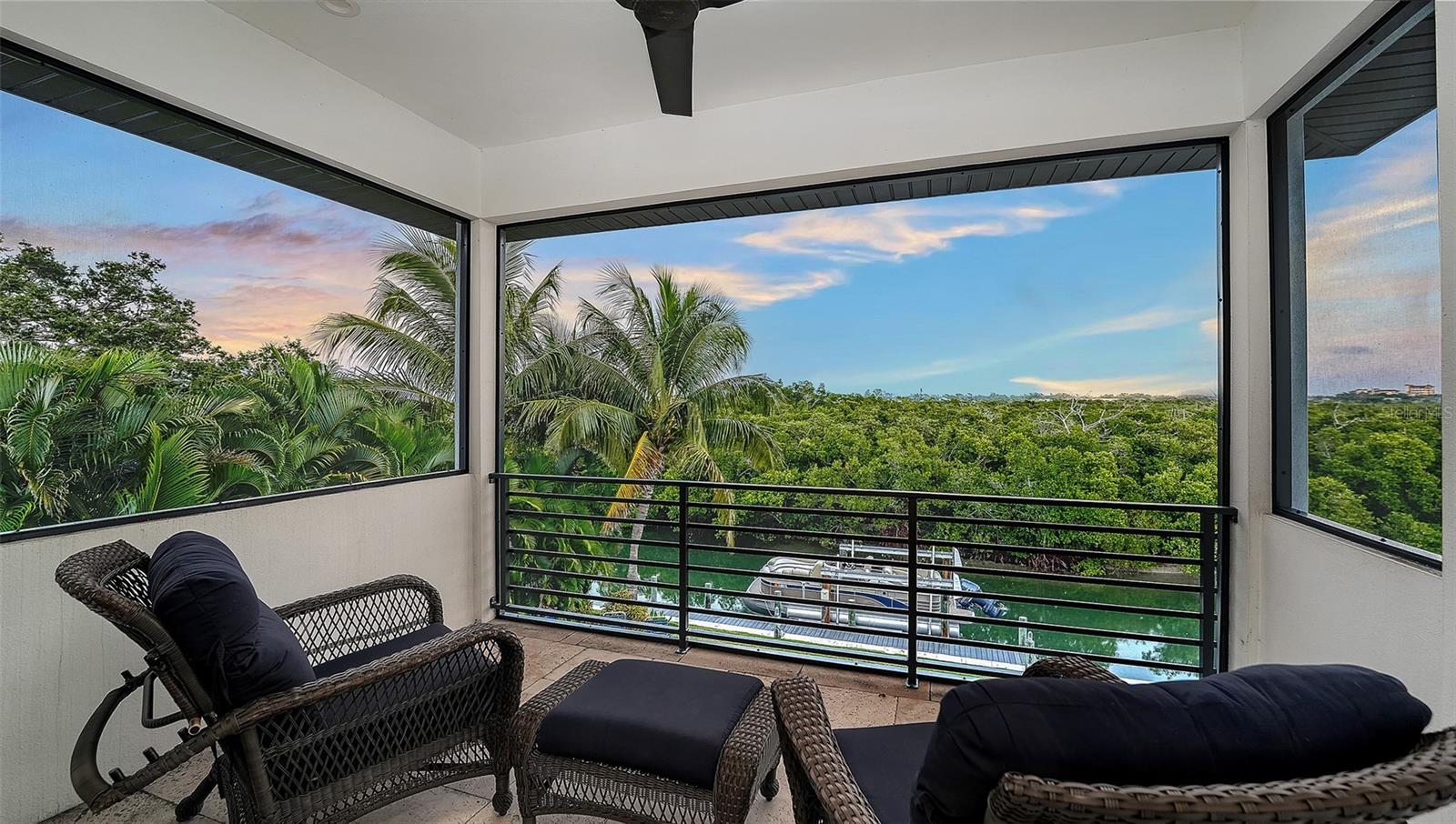 5326 SIESTA COVE DR, SARASOTA, FL, 34242