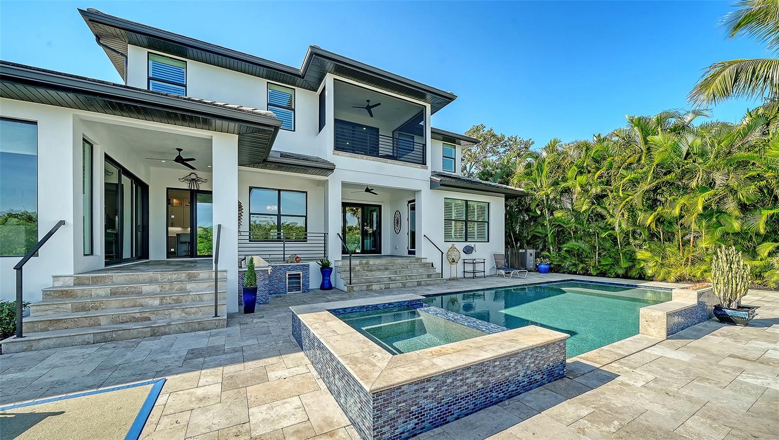 5326 SIESTA COVE DR, SARASOTA, FL, 34242