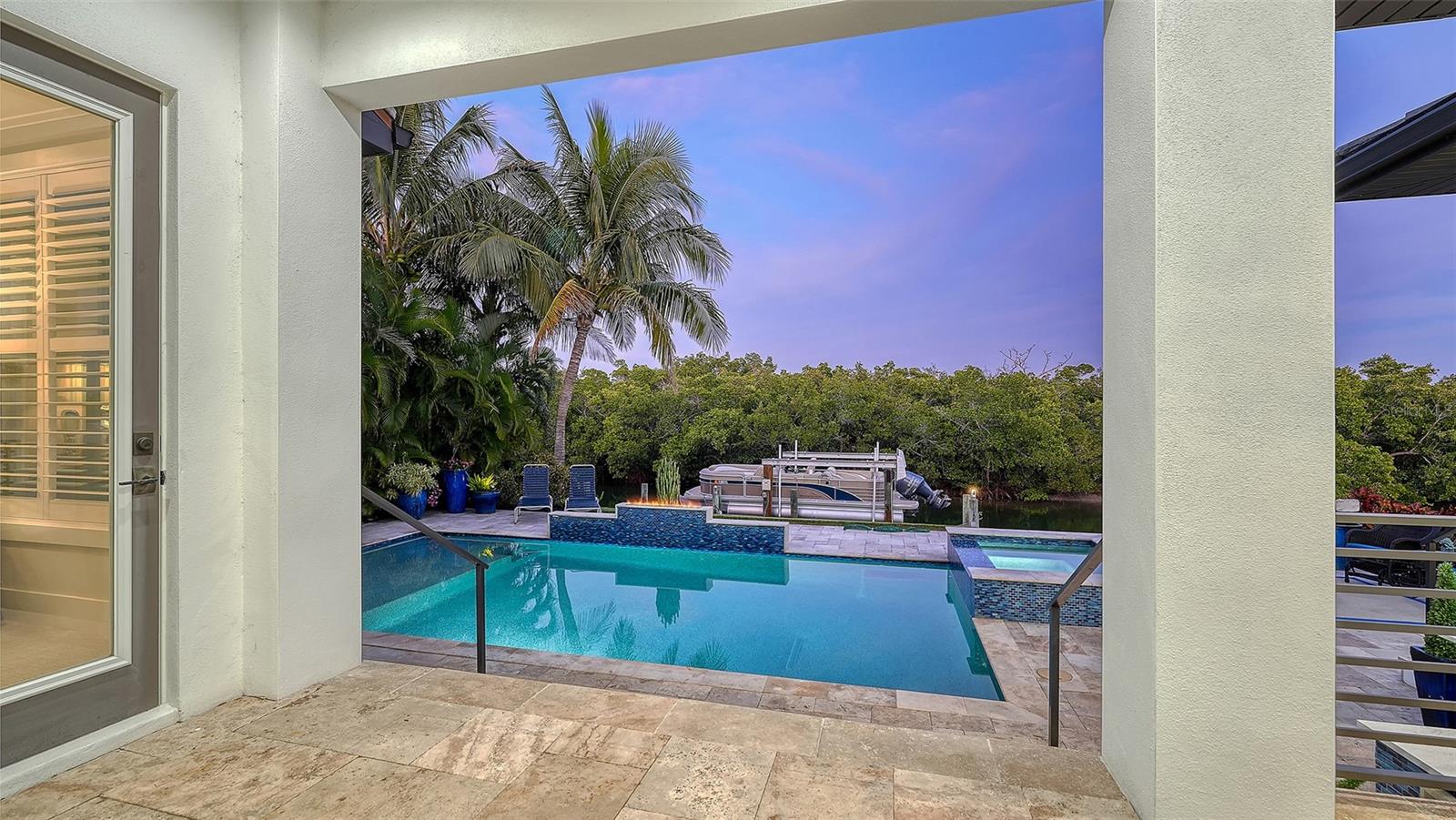 5326 SIESTA COVE DR, SARASOTA, FL, 34242