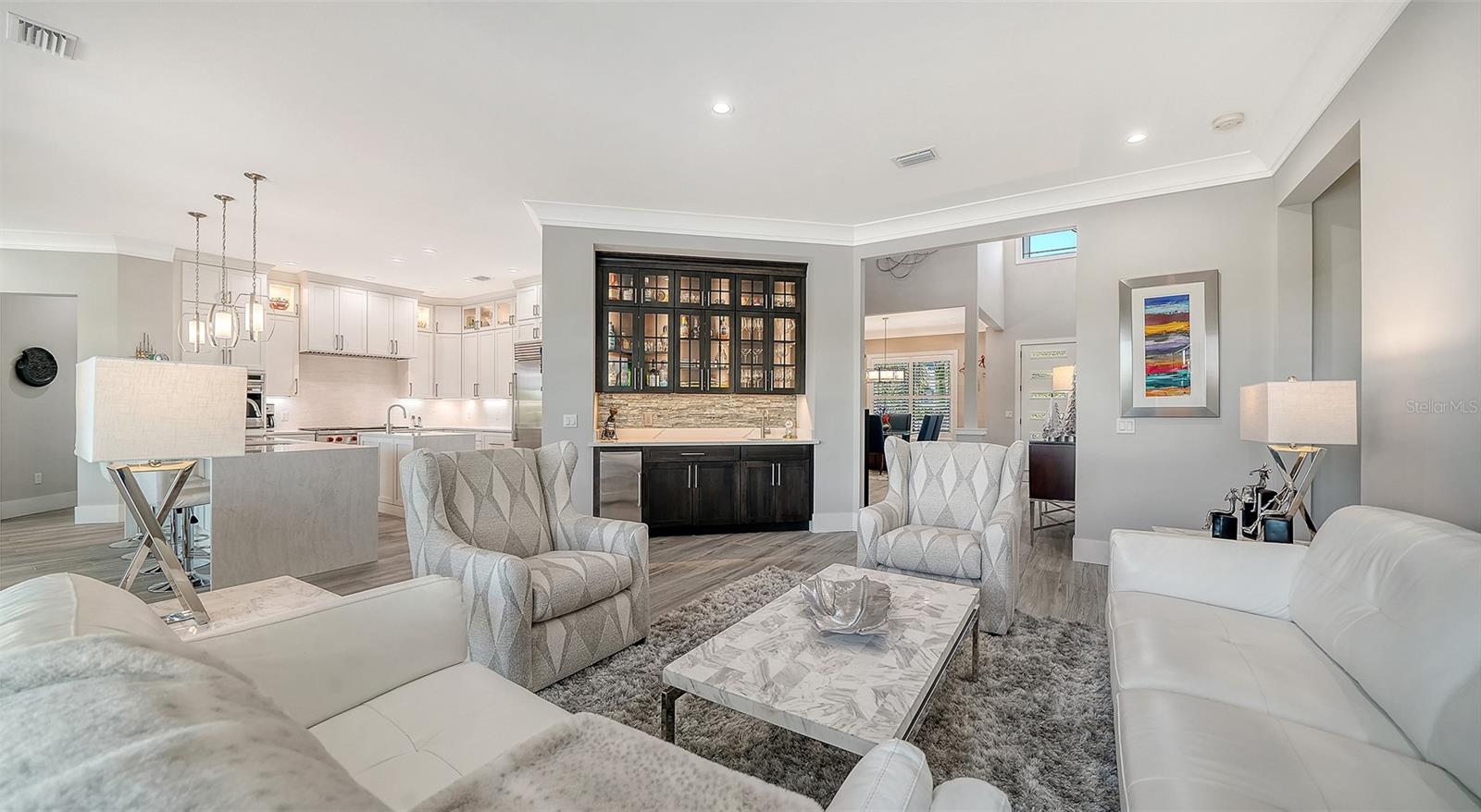 5326 SIESTA COVE DR, SARASOTA, FL, 34242