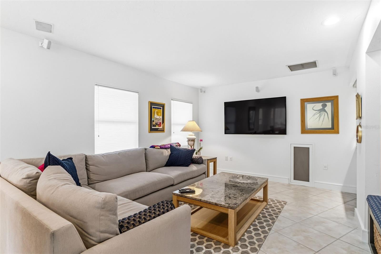 A4677999 Property Photo