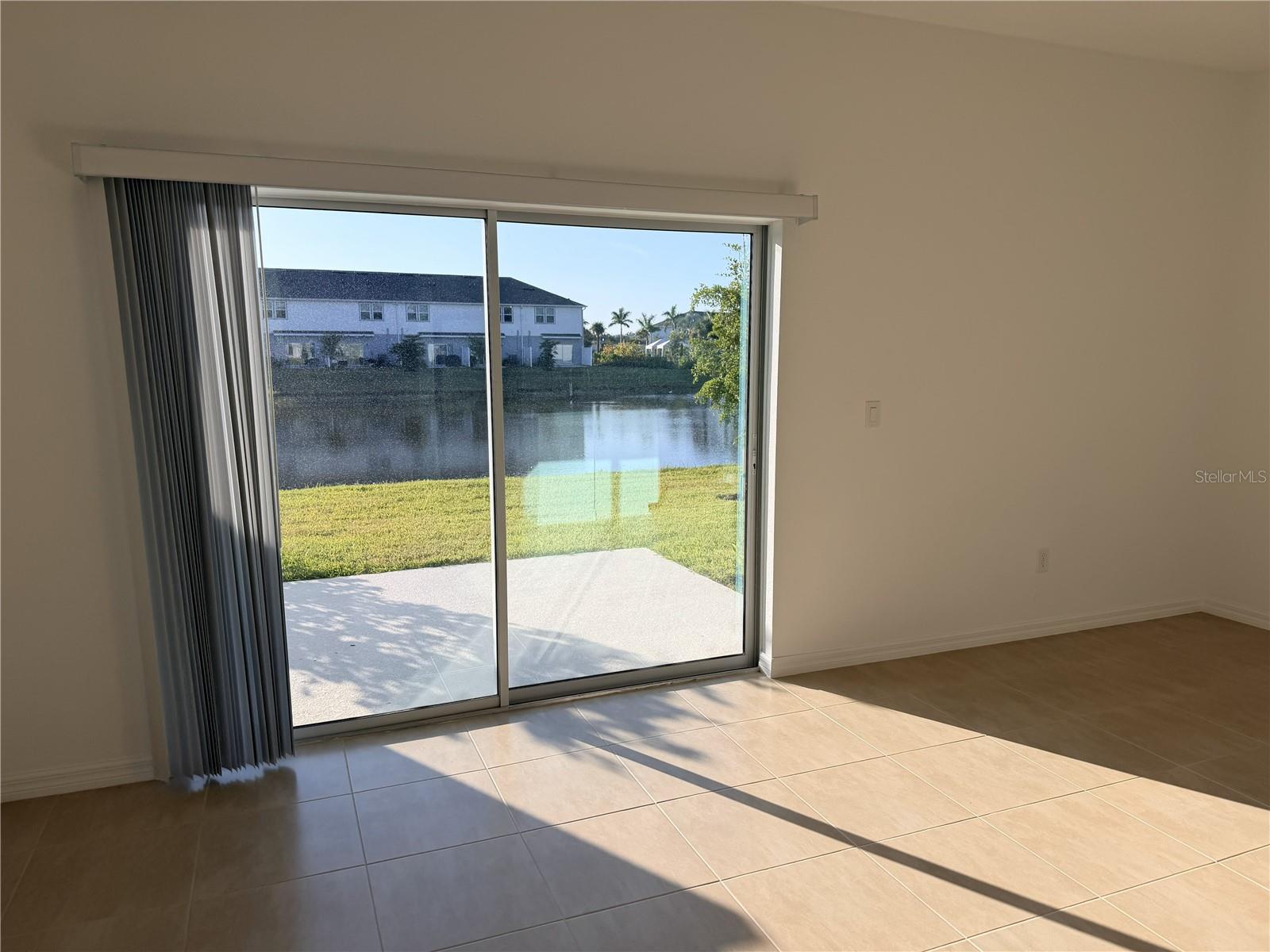 A4678004 Property Photo