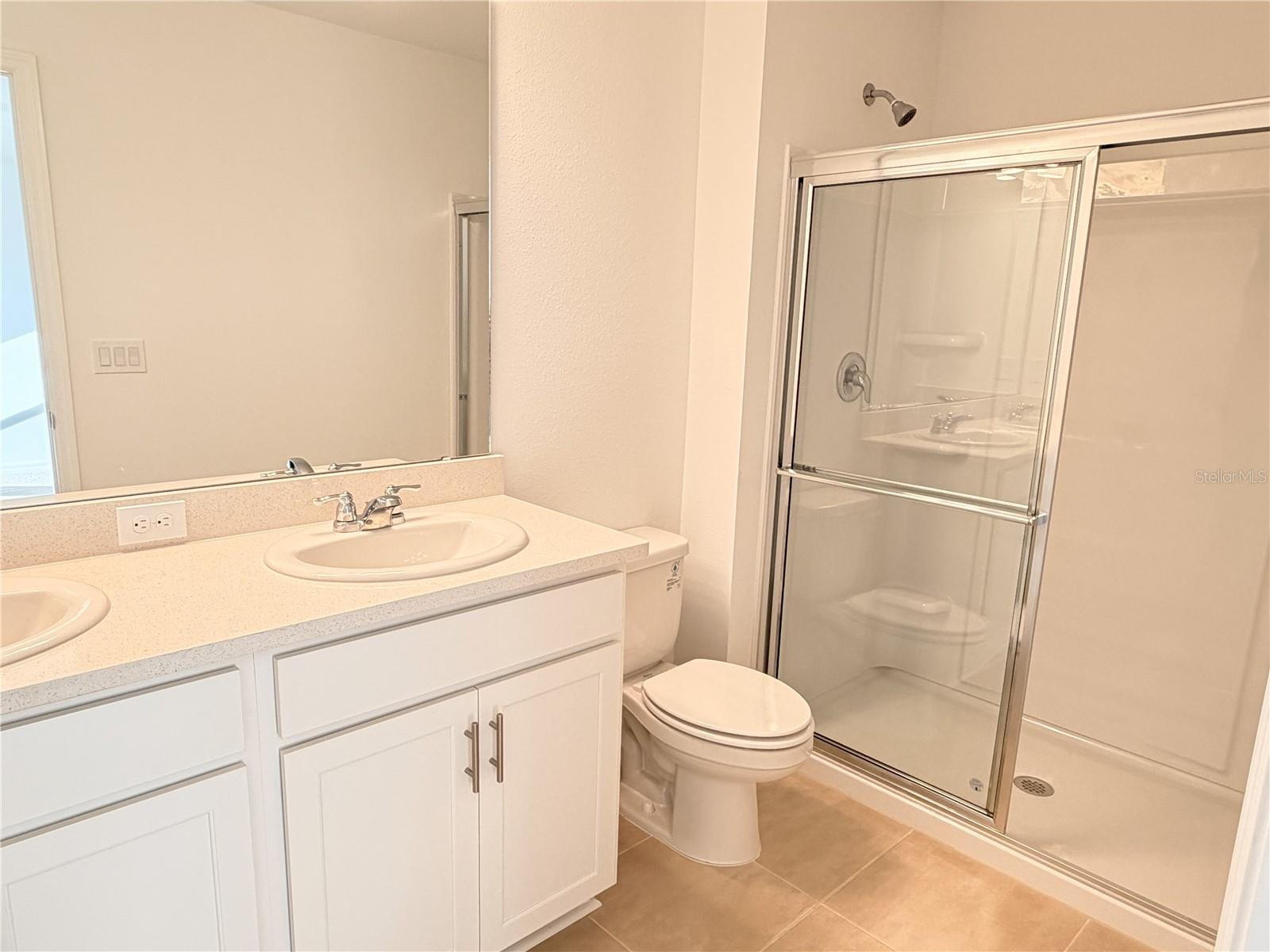 A4678004 Property Photo