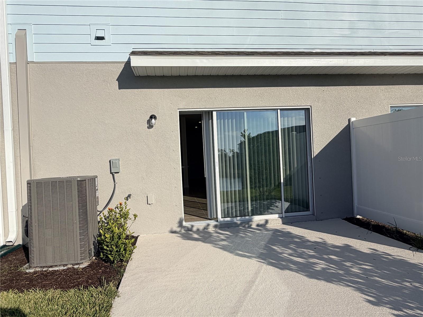 A4678004 Property Photo