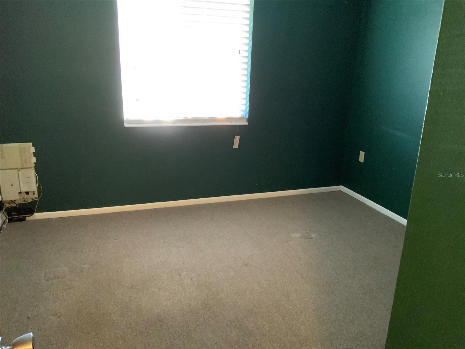 A4678005 Property Photo