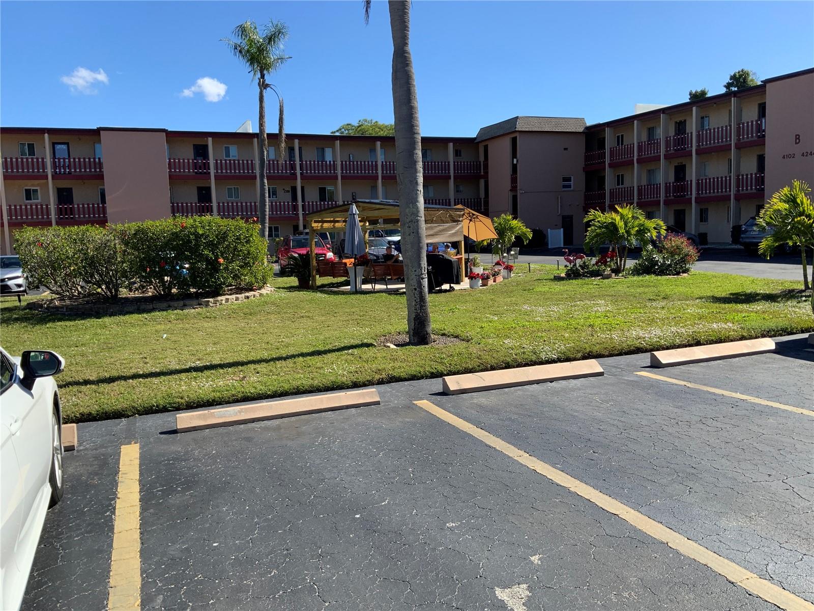 A4678005 Property Photo