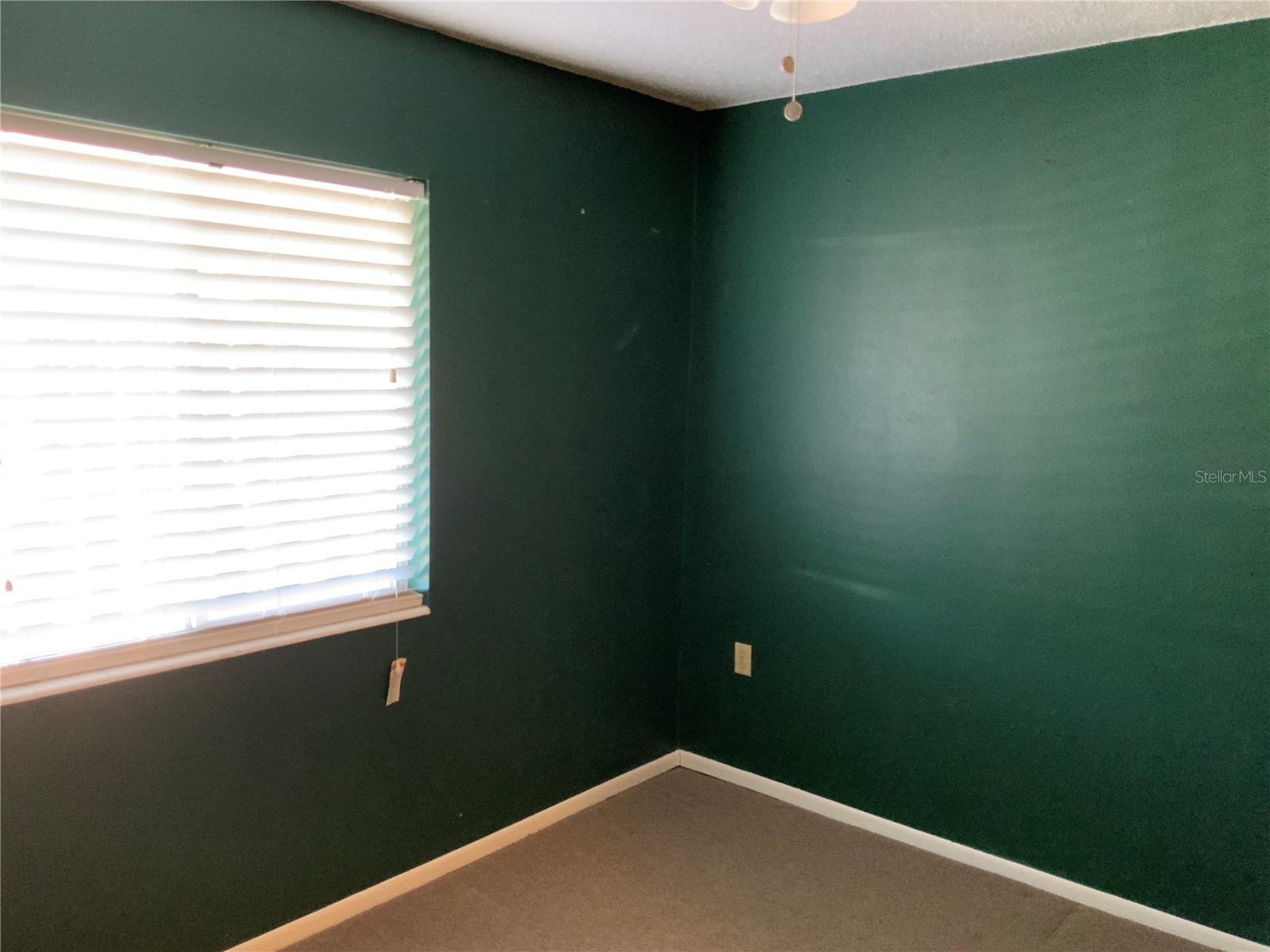 A4678005 Property Photo