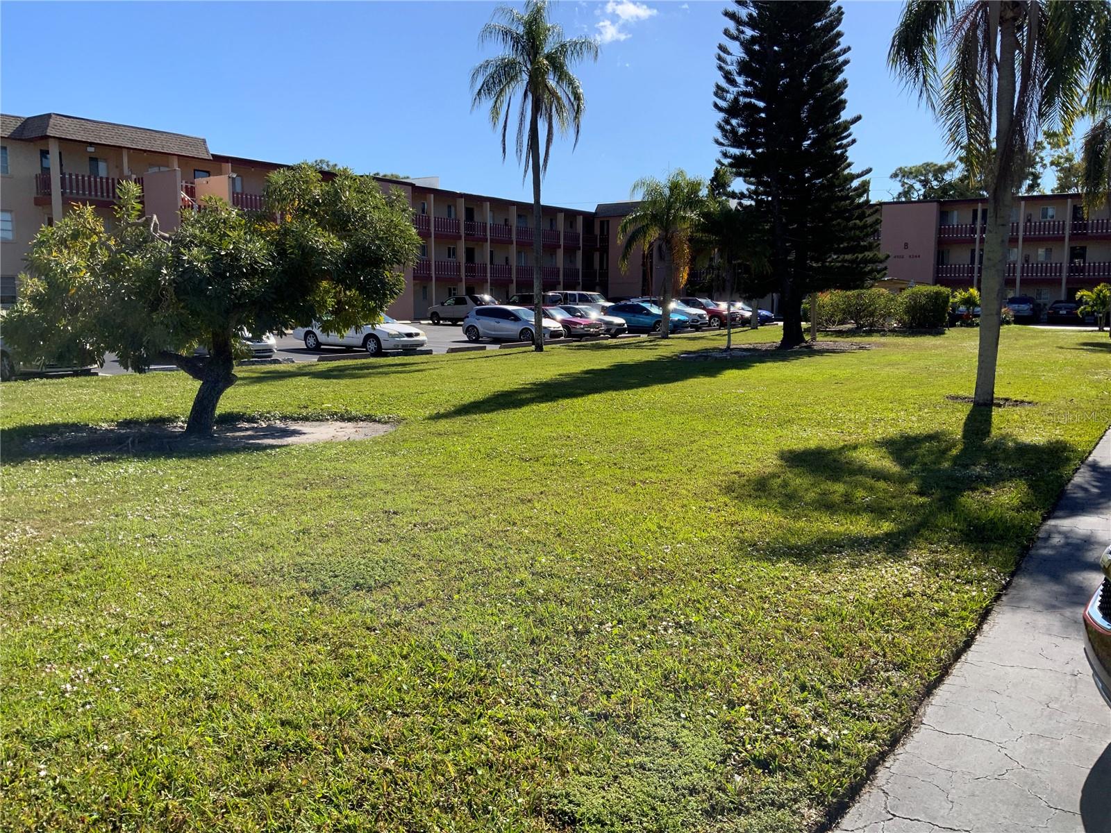 A4678005 Property Photo