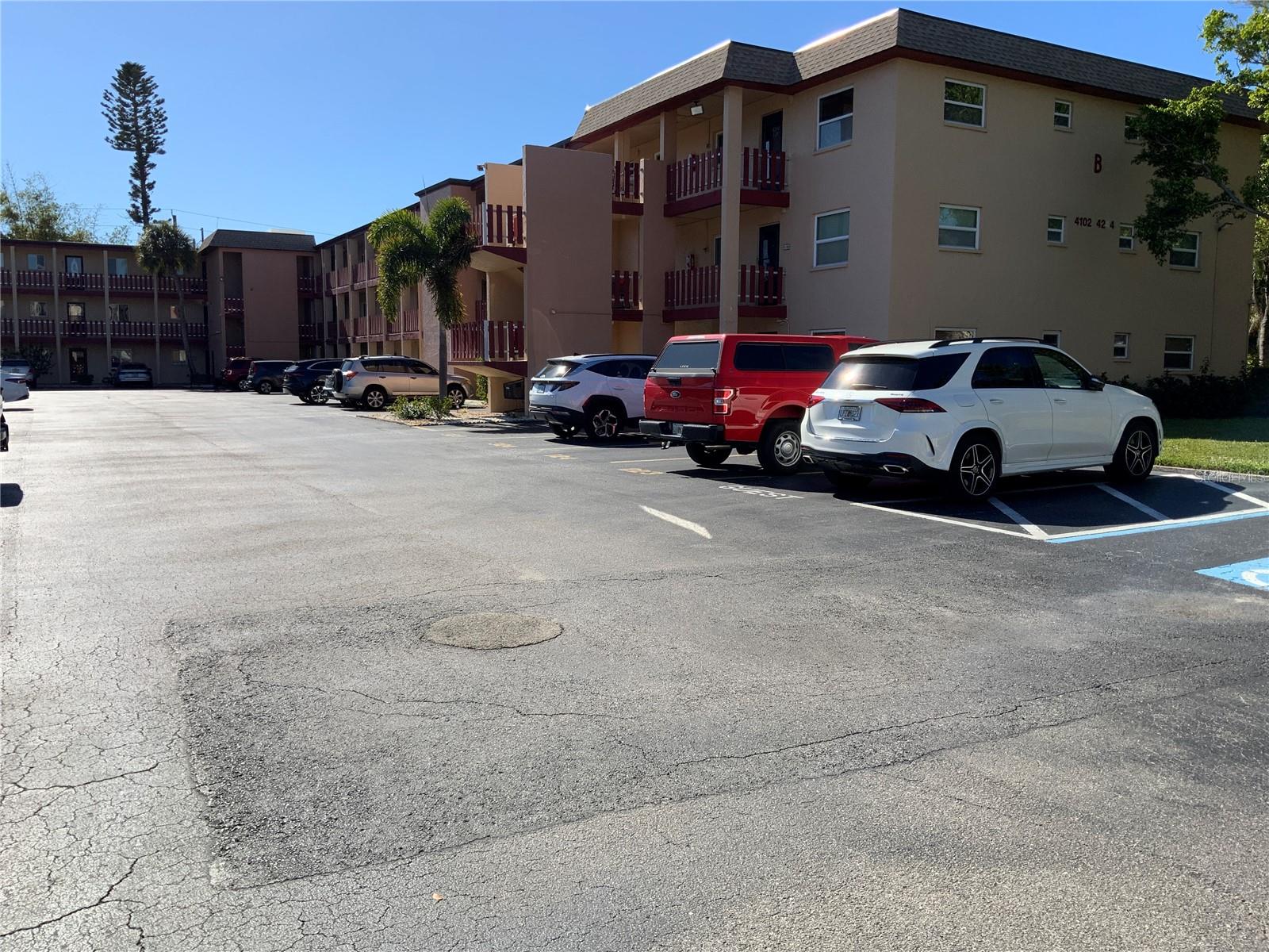 A4678005 Property Photo