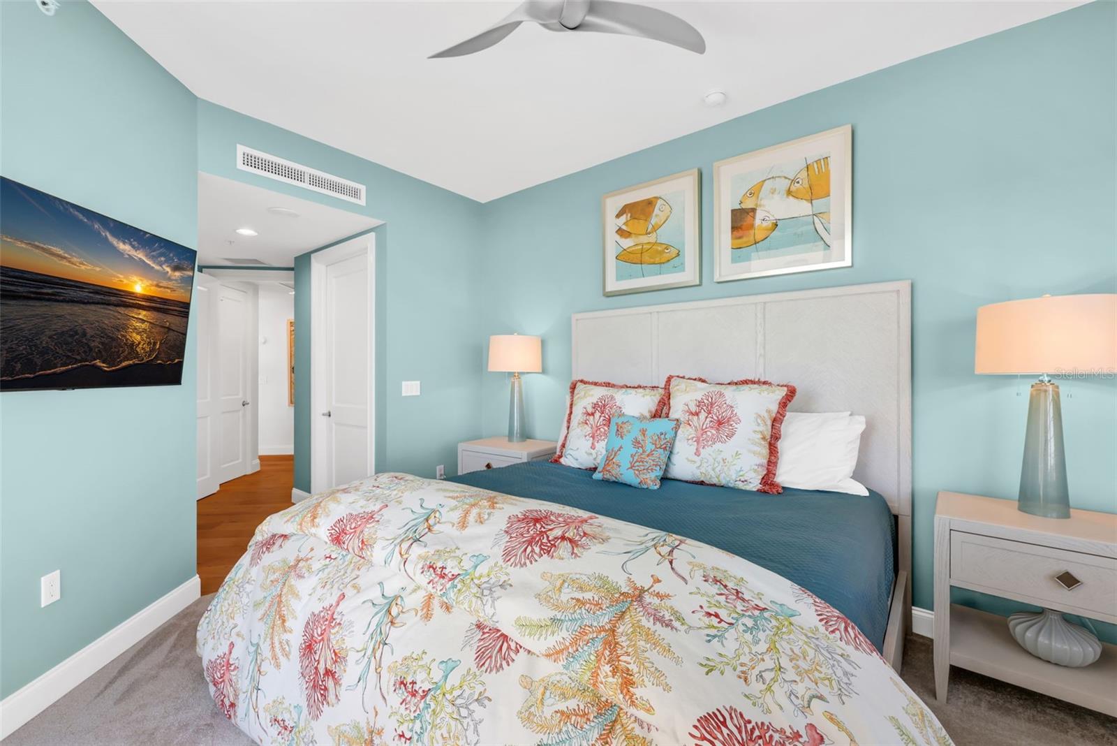 C7520087 Property Photo