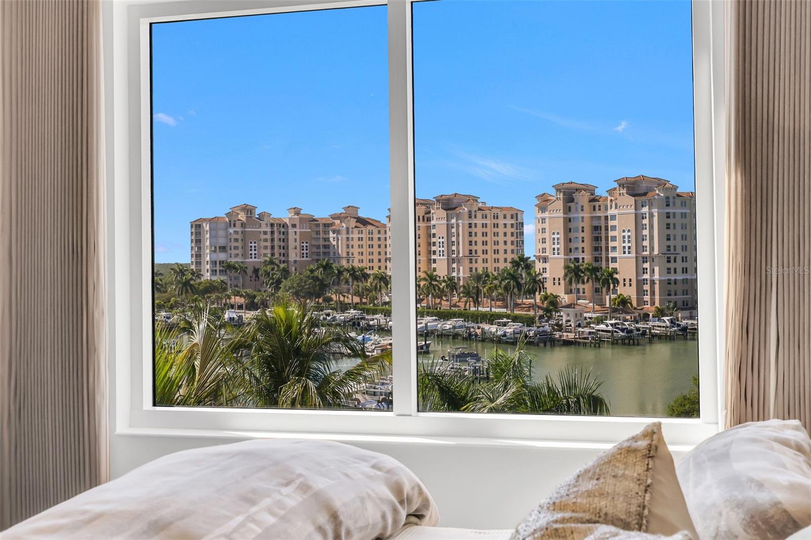 C7520087 Property Photo