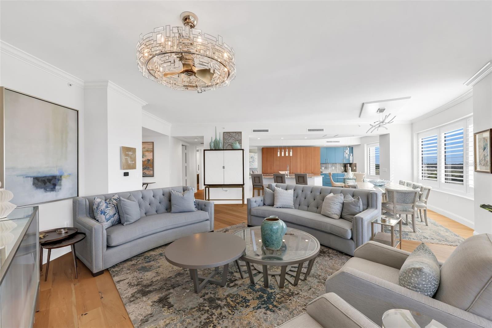 C7520087 Property Photo