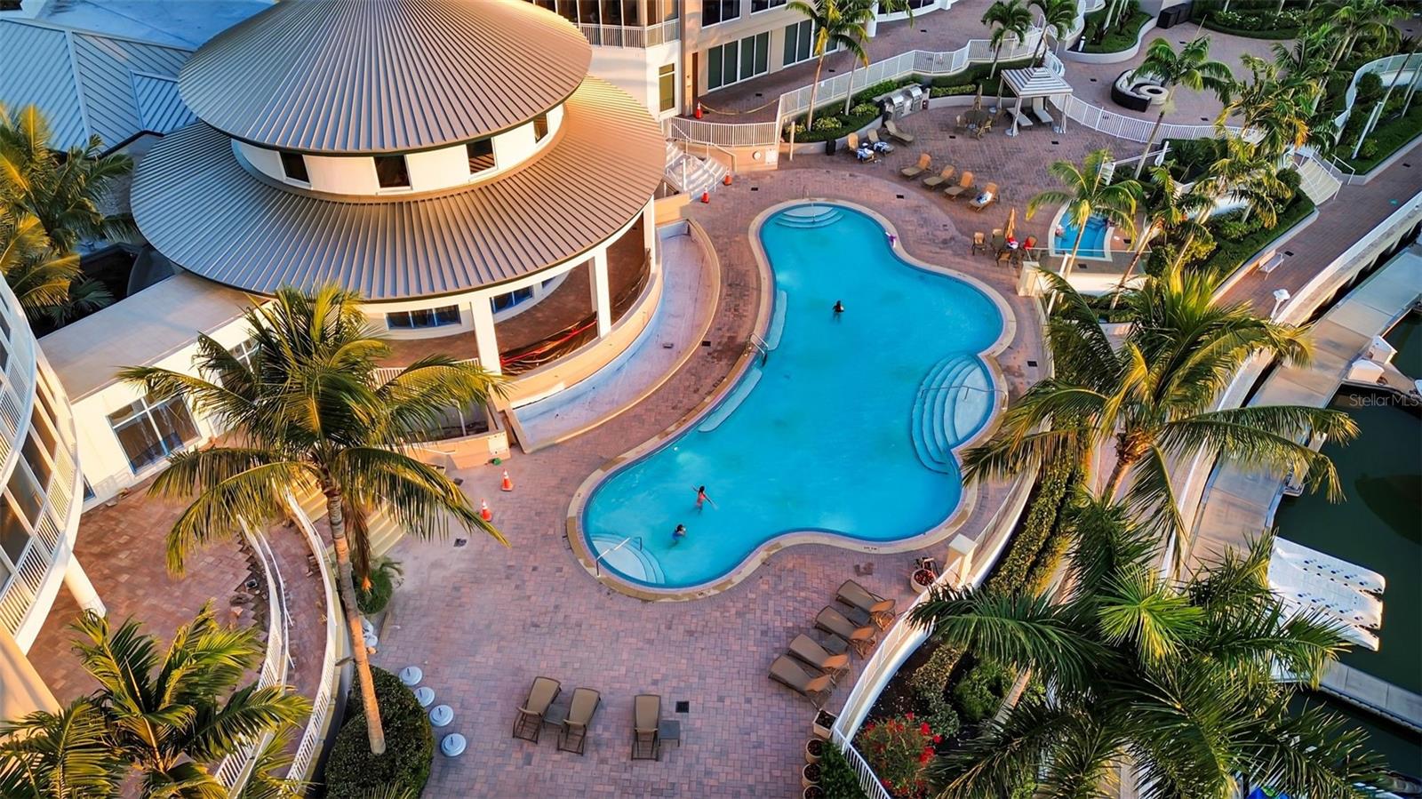 C7520087 Property Photo