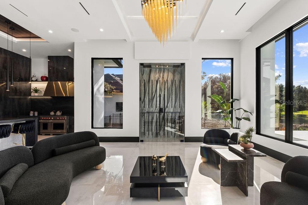 O6373191 Property Photo