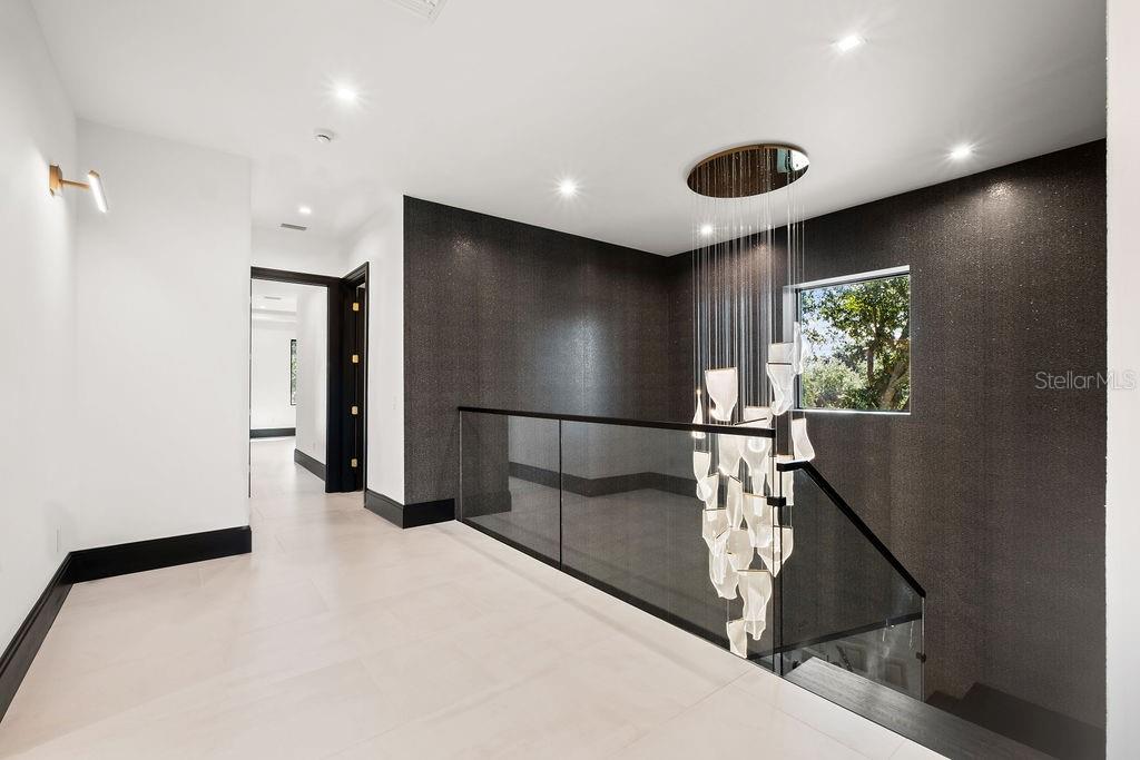 O6373191 Property Photo